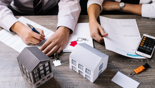 ¿Qué es un préstamo autopromotor? ¿En qué me debo fijar?